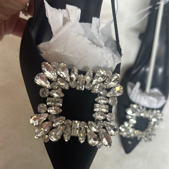 A New Day Black Heels with Crystal Accents - Picture 3 of 11